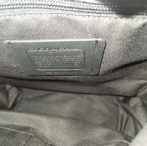 COACH Track Backpack In Signature Canvas Green Camo Print - Picture 8 of 9